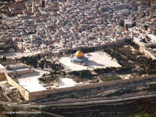 500-Temple-Mount-aerial-from-se,-tb010703230-lugaresbiblicos