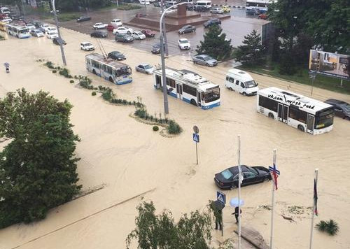 500-floods-russia-2016